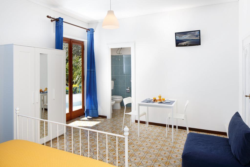 B&B Sorrento Sunshine Room photo